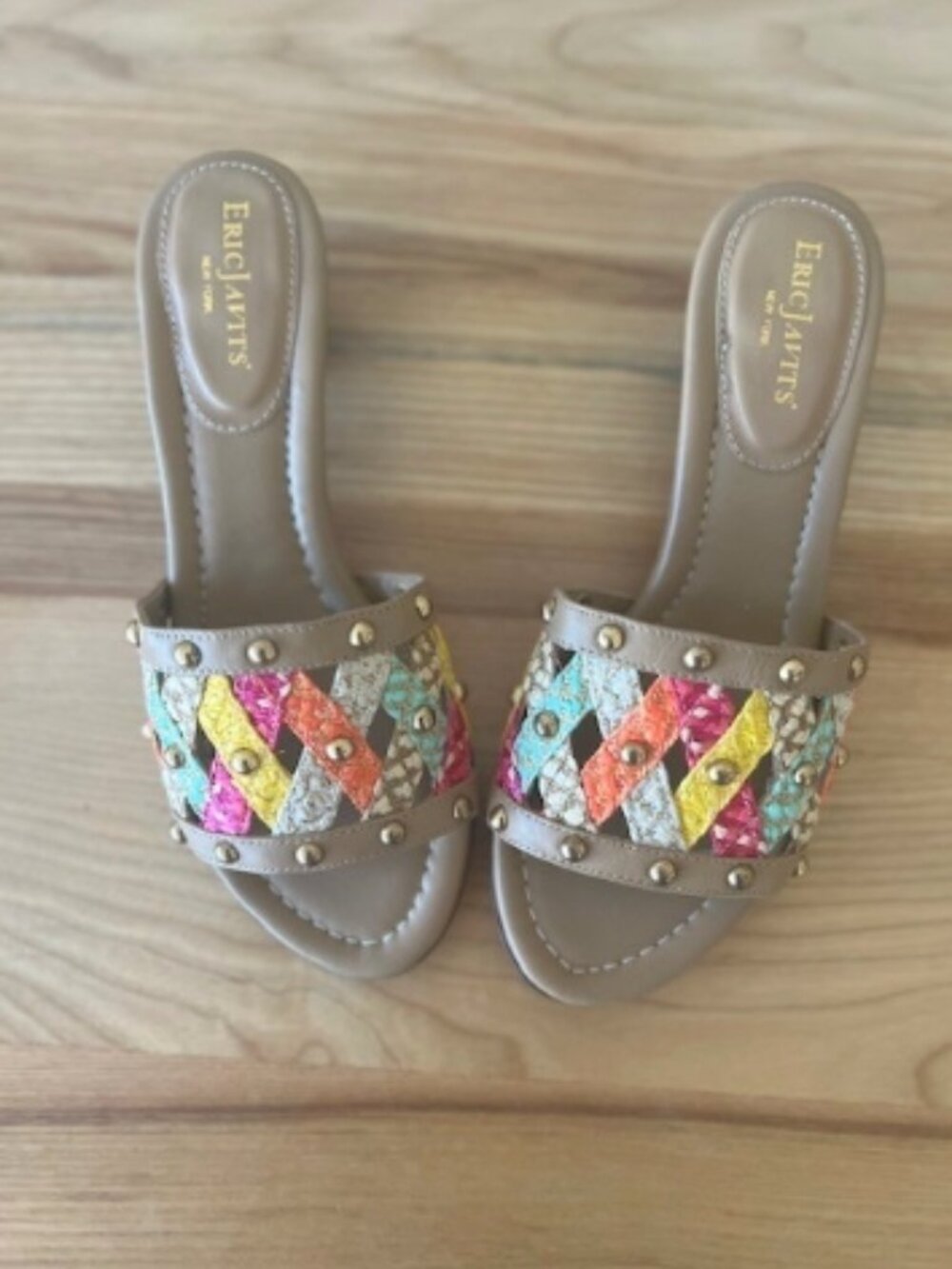 Eric Javits New York Studded Multicolor Woven Slide Sandals – Size 6.5